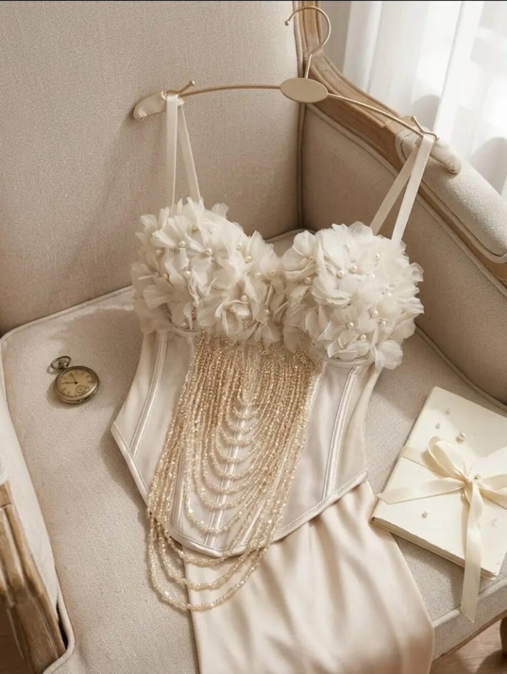 Elegant Pearl 3D Mesh Flower Beaded Chain Design Wearable Fishbone Bra, Sexy